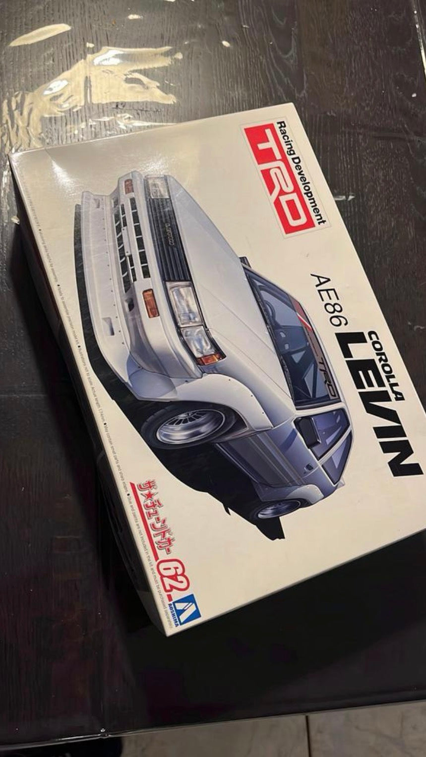 Toyota Corolla AE86 LEVIN TRD modelkit
