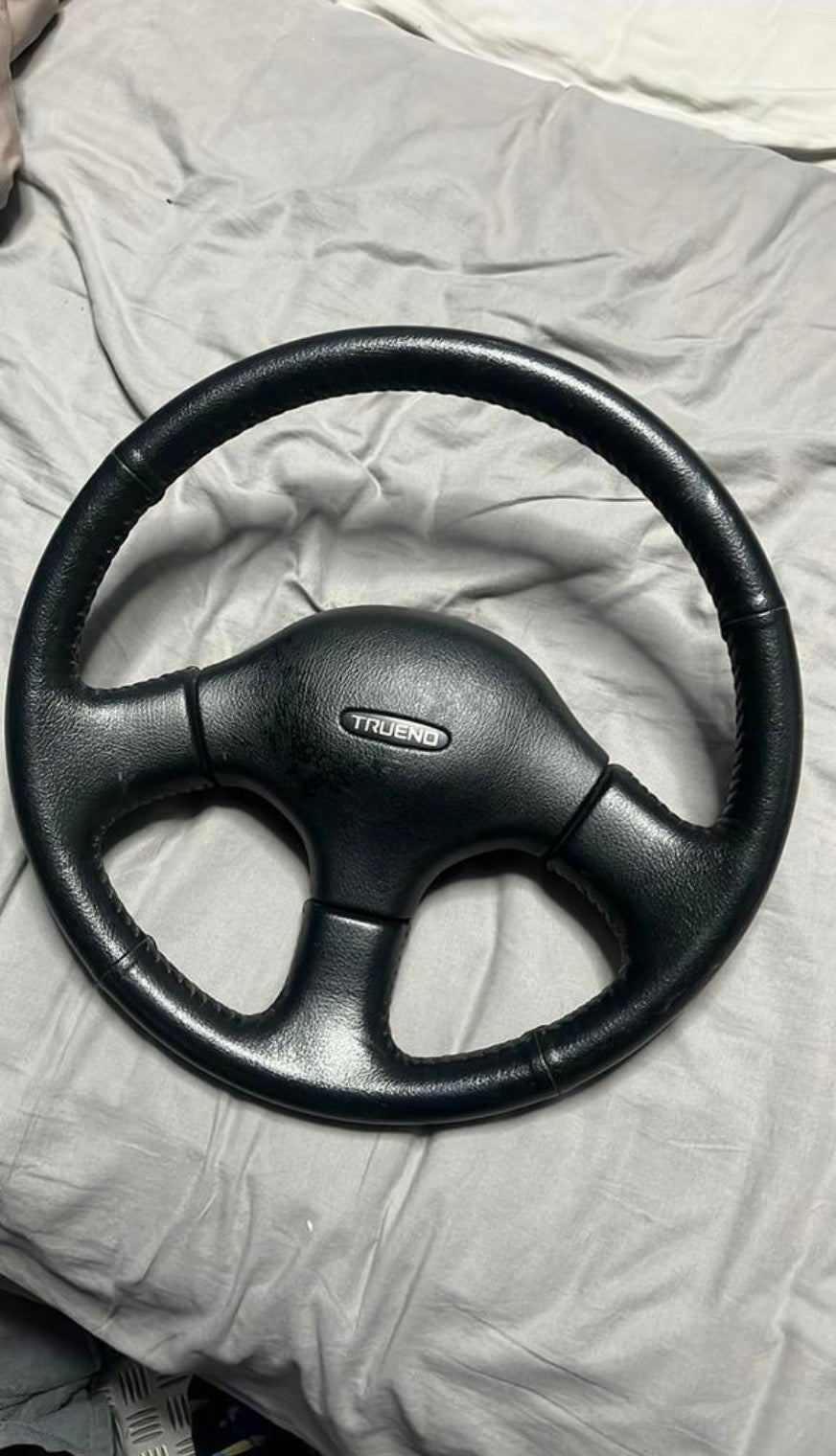 Toyota Corolla Trueno Leather steering wheel.