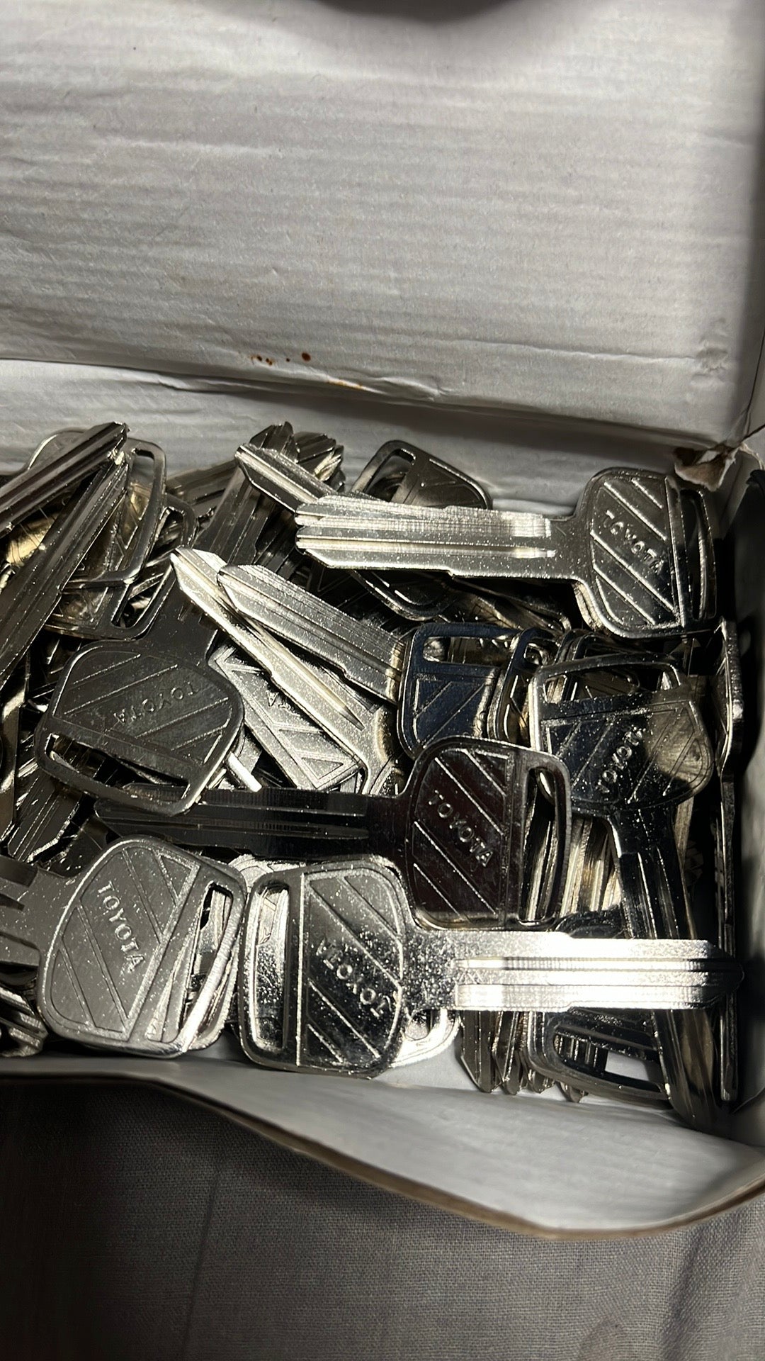 Toyota metal spare keys blank REP